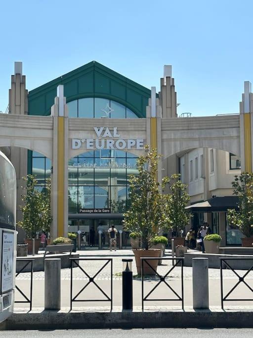 Disney Ratatouille Paris 5Mn Park & Val D'Europe Chessy  Eksteriør billede